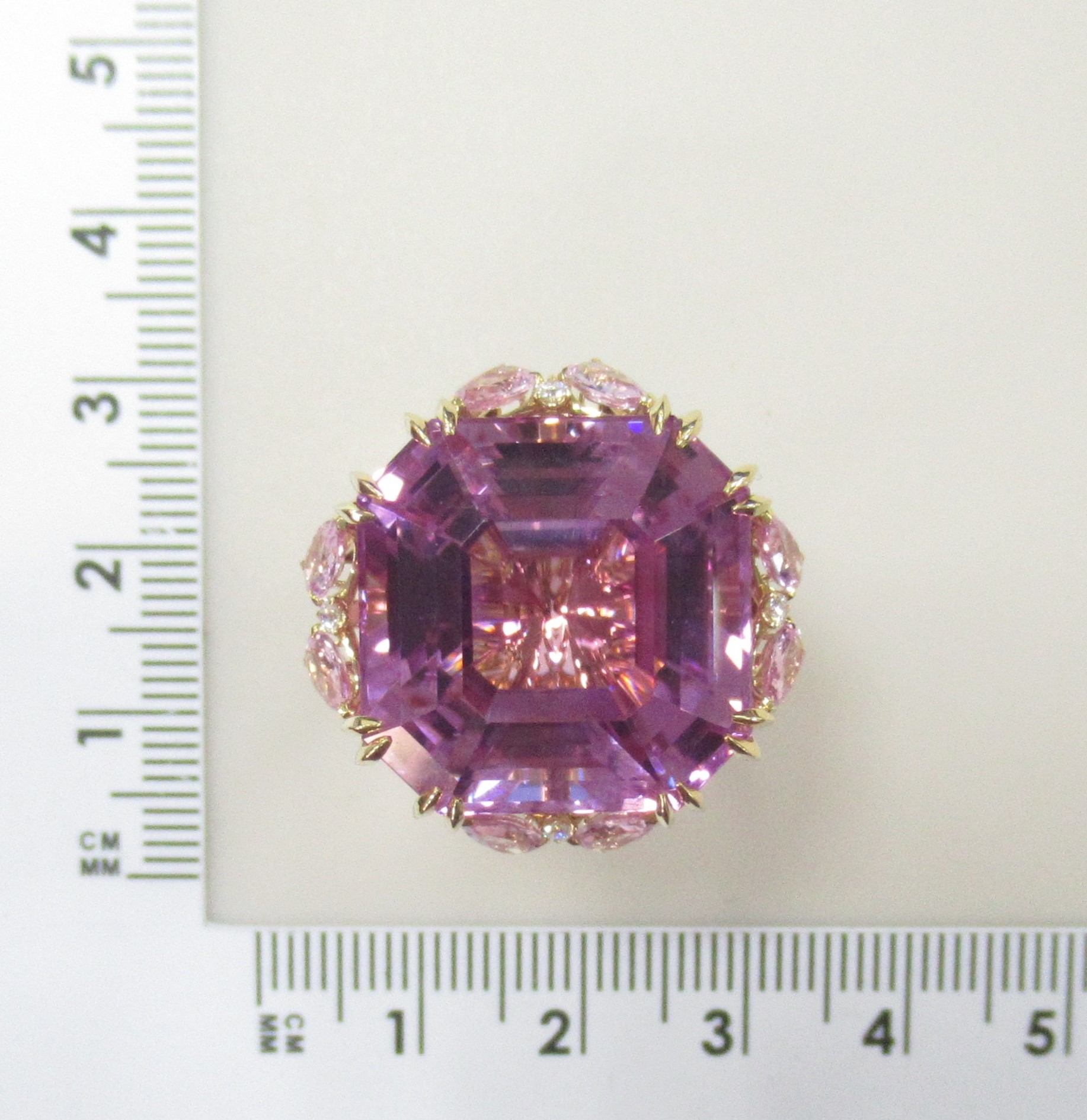 10311-000057 Кольцо (Au 750)